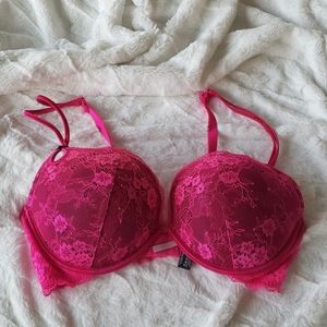 Sexy little things hot pink and black 3 way convertible pushup bra.